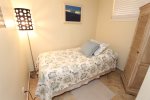 Bonus Room with 1 Twin bed